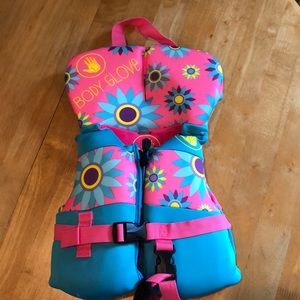 Body Glove/USCGA Infant Water Vest Life Jacket.